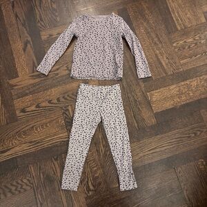 H&M Girls Cotton Shirt and Leggings Set 5T/6. Gray with black leopard print.